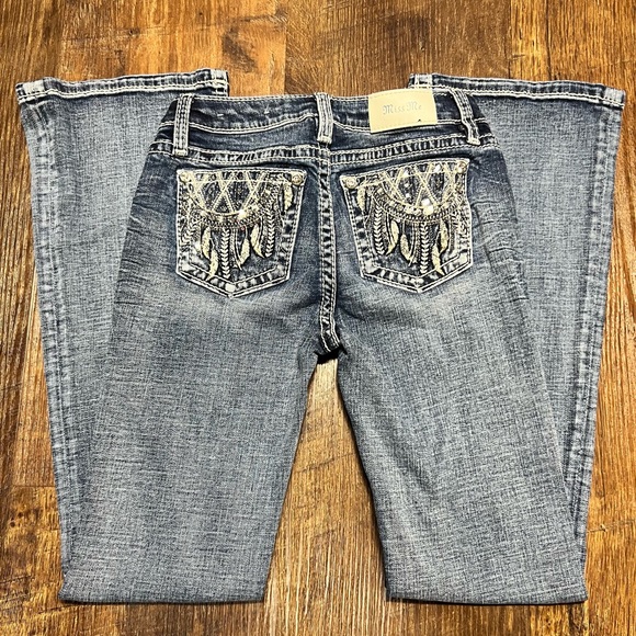 Girls Miss Me Mid-Rise Bootcut Jeans - Size 10 Long - Picture 5 of 8
